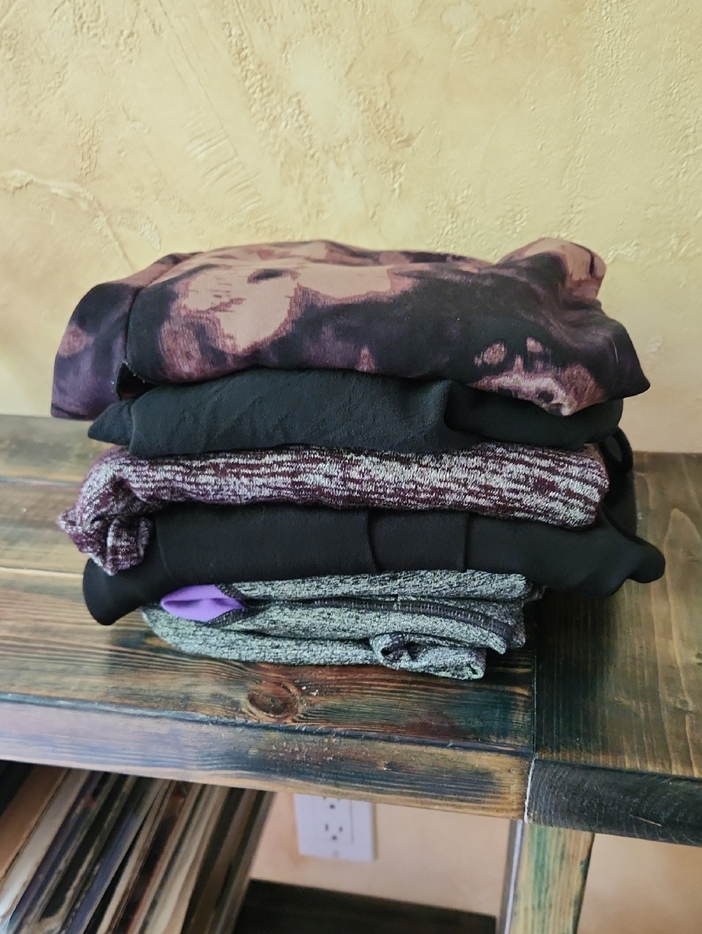5 Piece Aritzia Lululemon Bundle Xs S